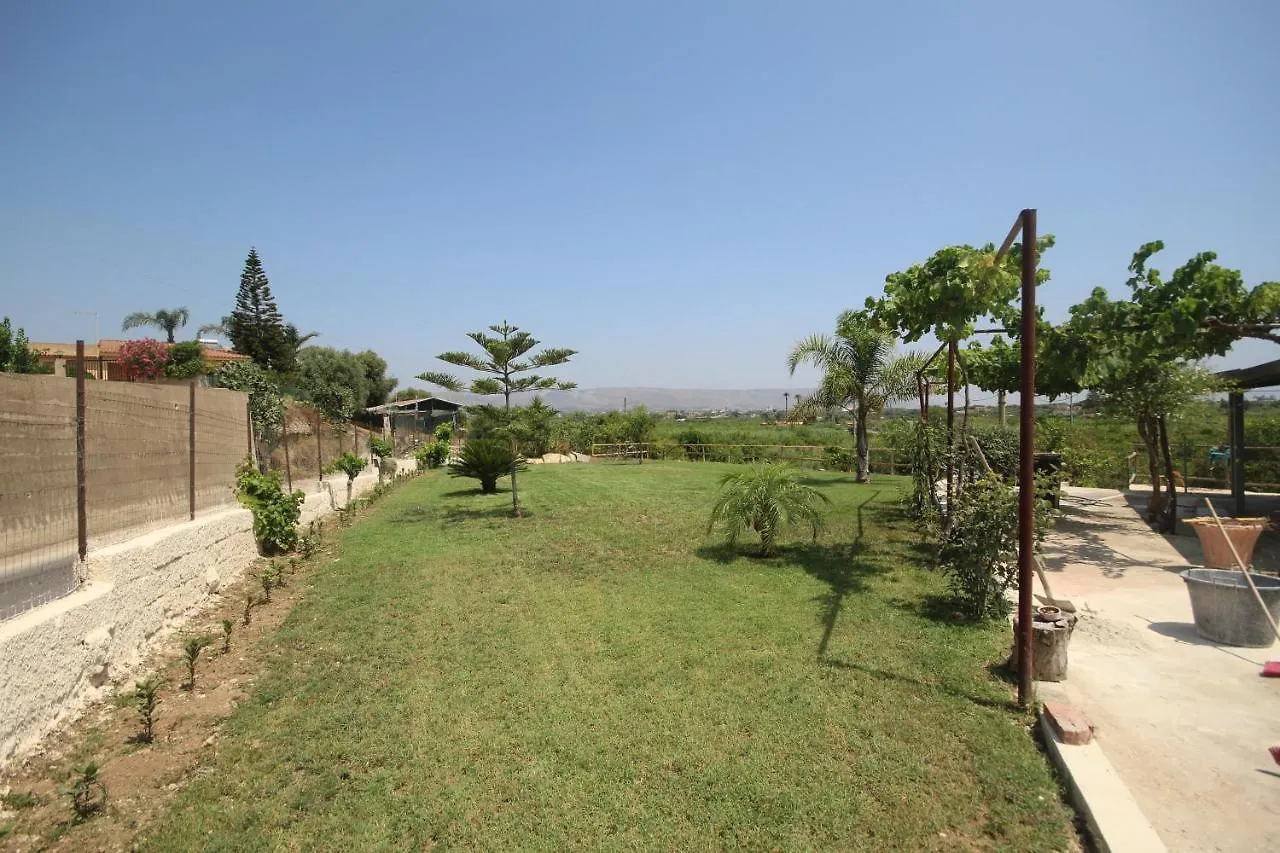 Vila La Casa Di Lara Calabernardo 0*,  Itálie