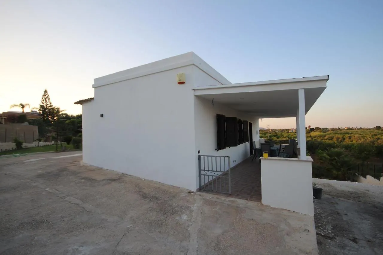 Vila La Casa Di Lara Calabernardo